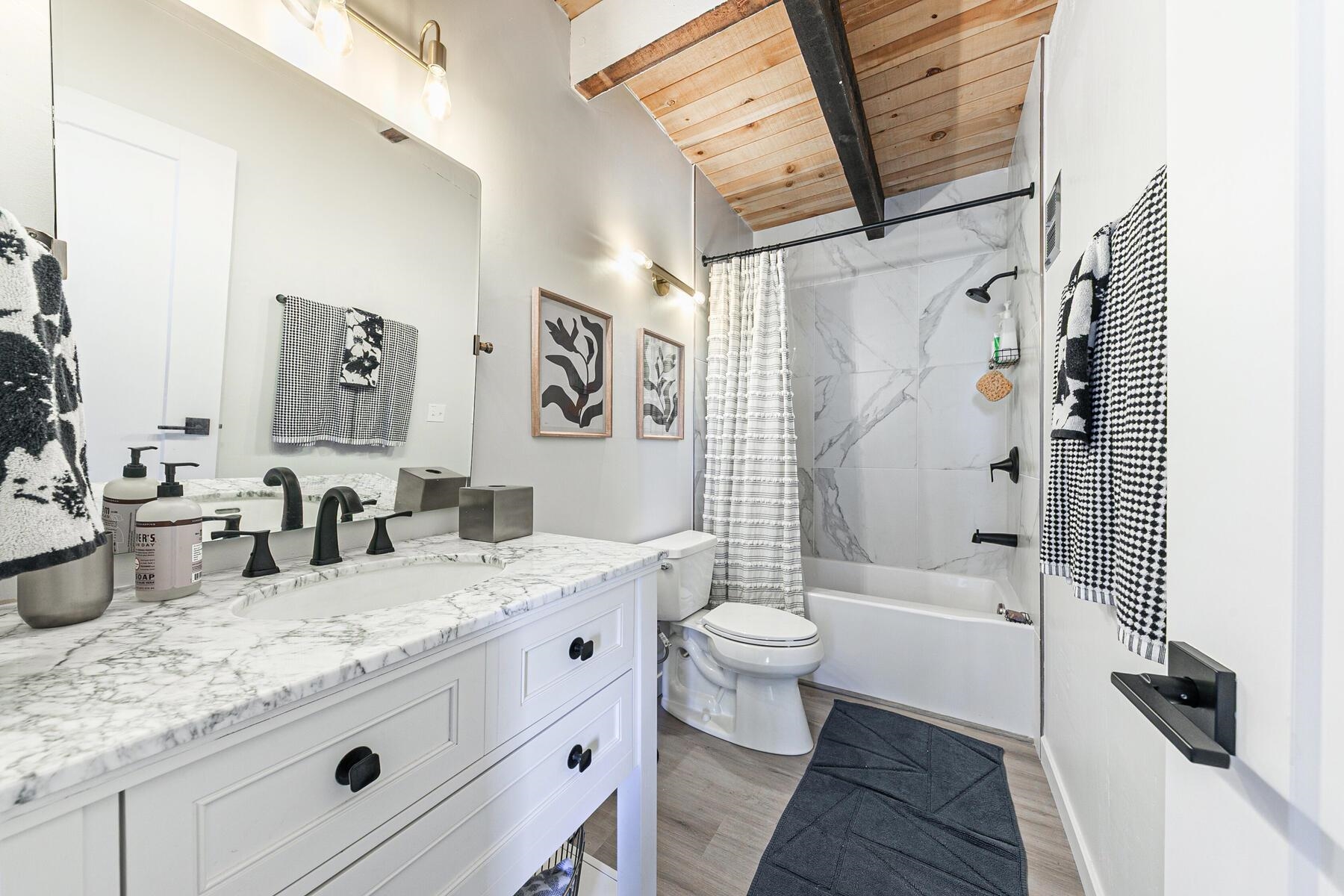 1001 Commonwealth Drive #70