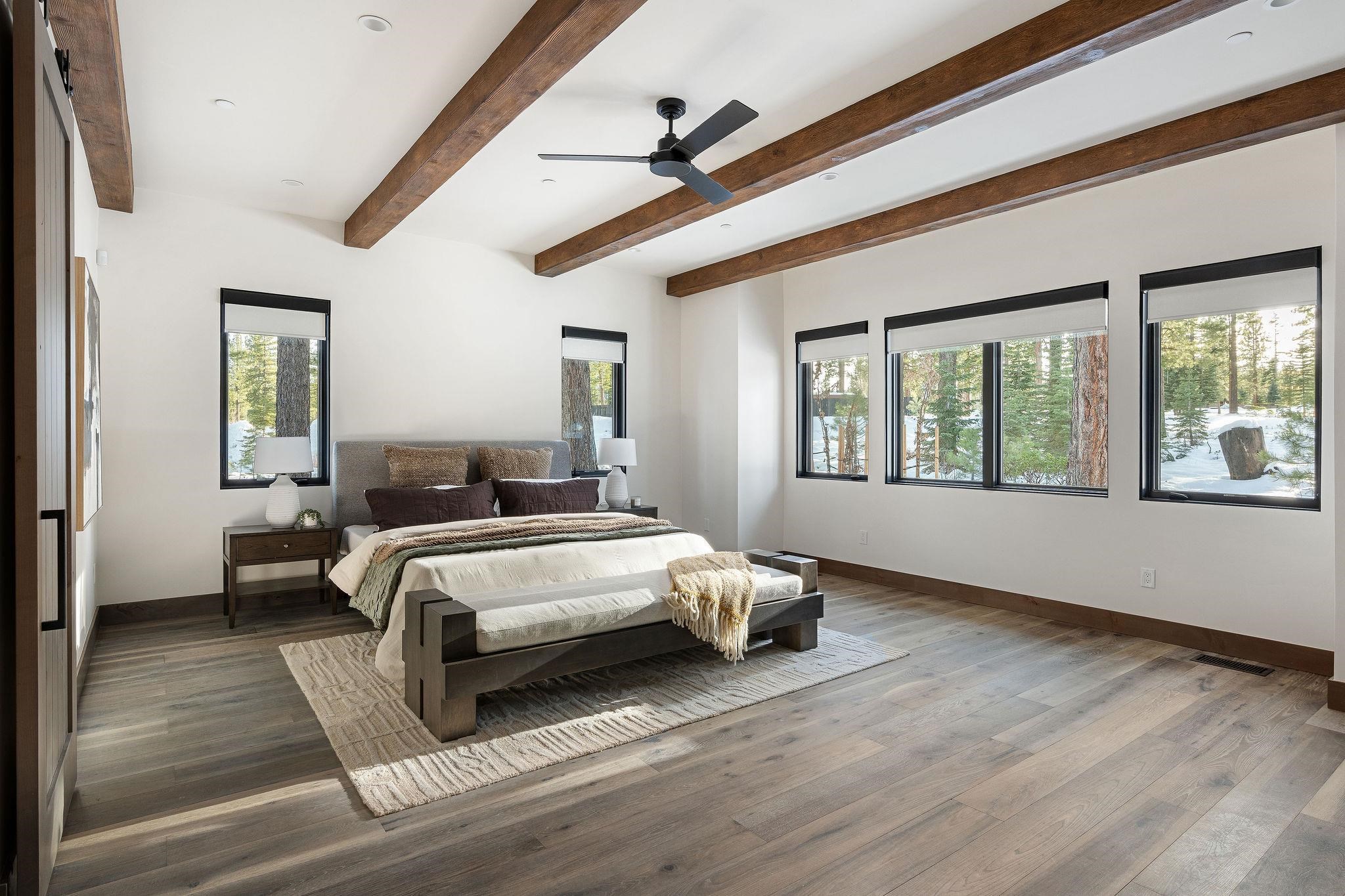 9400 Heartwood Drive, Truckee, CA, 96161-5208