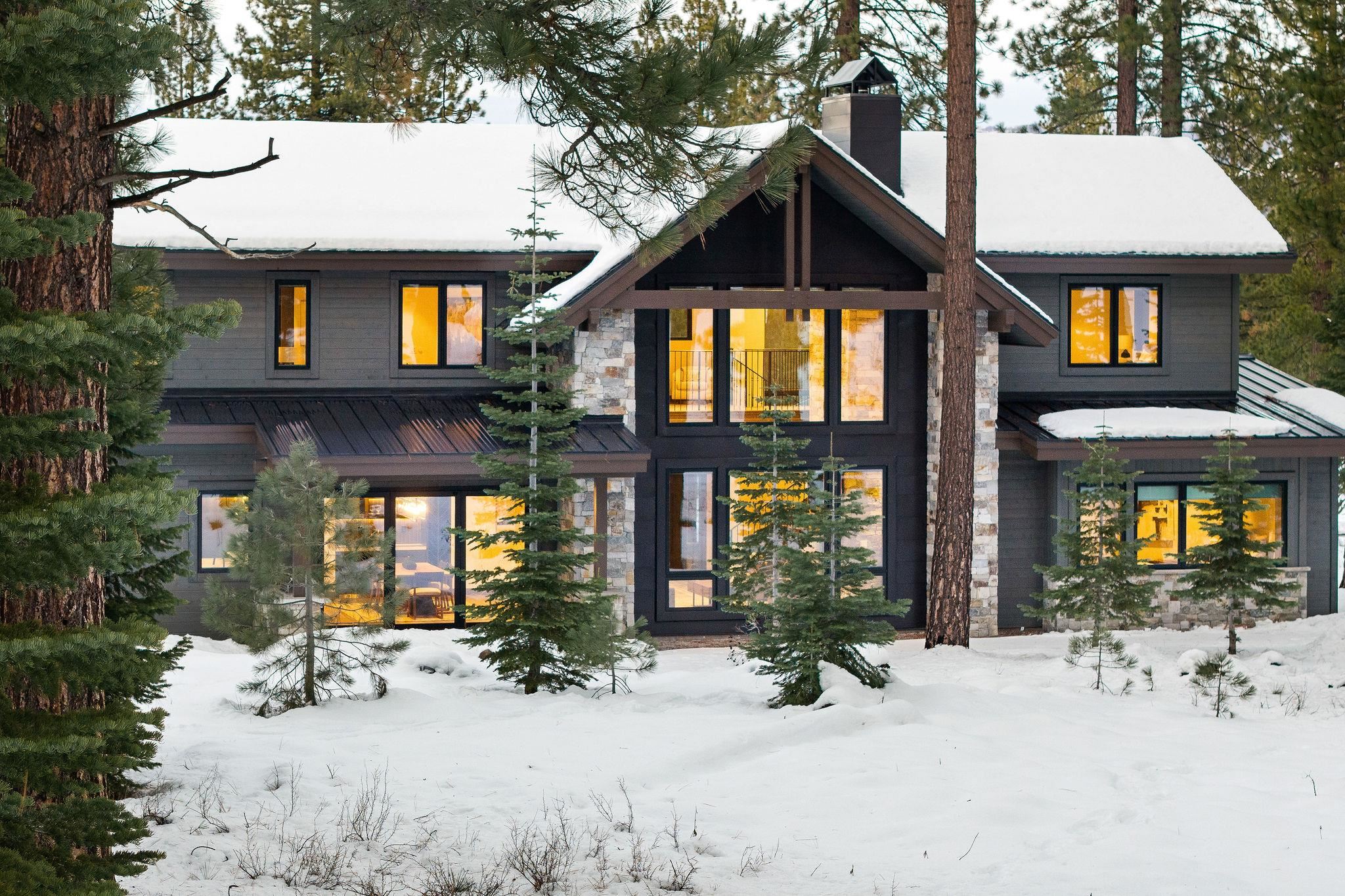 9400 Heartwood Drive, Truckee, CA, 96161-5208