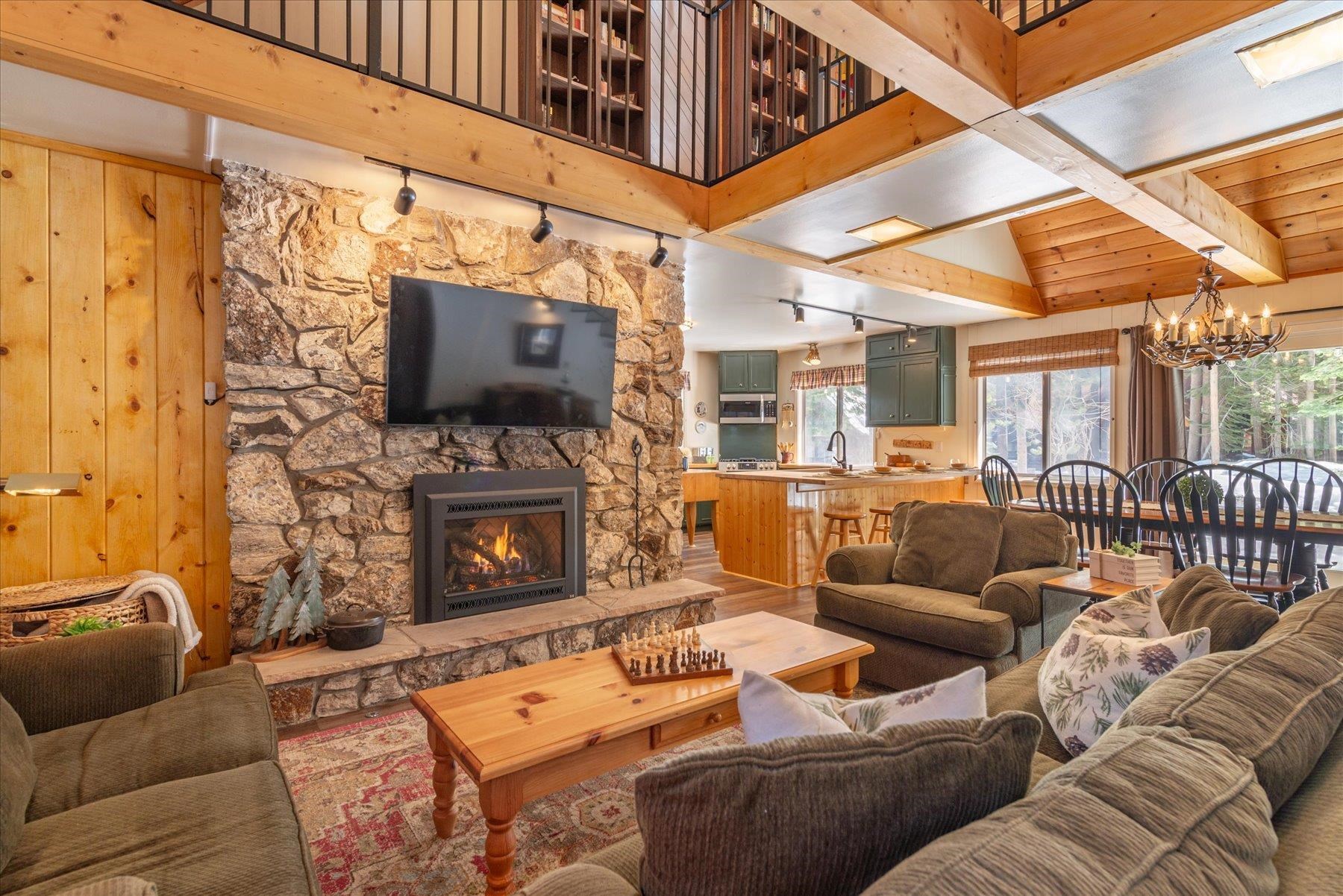 15609 Cottonwood Street, Truckee, CA, 96161