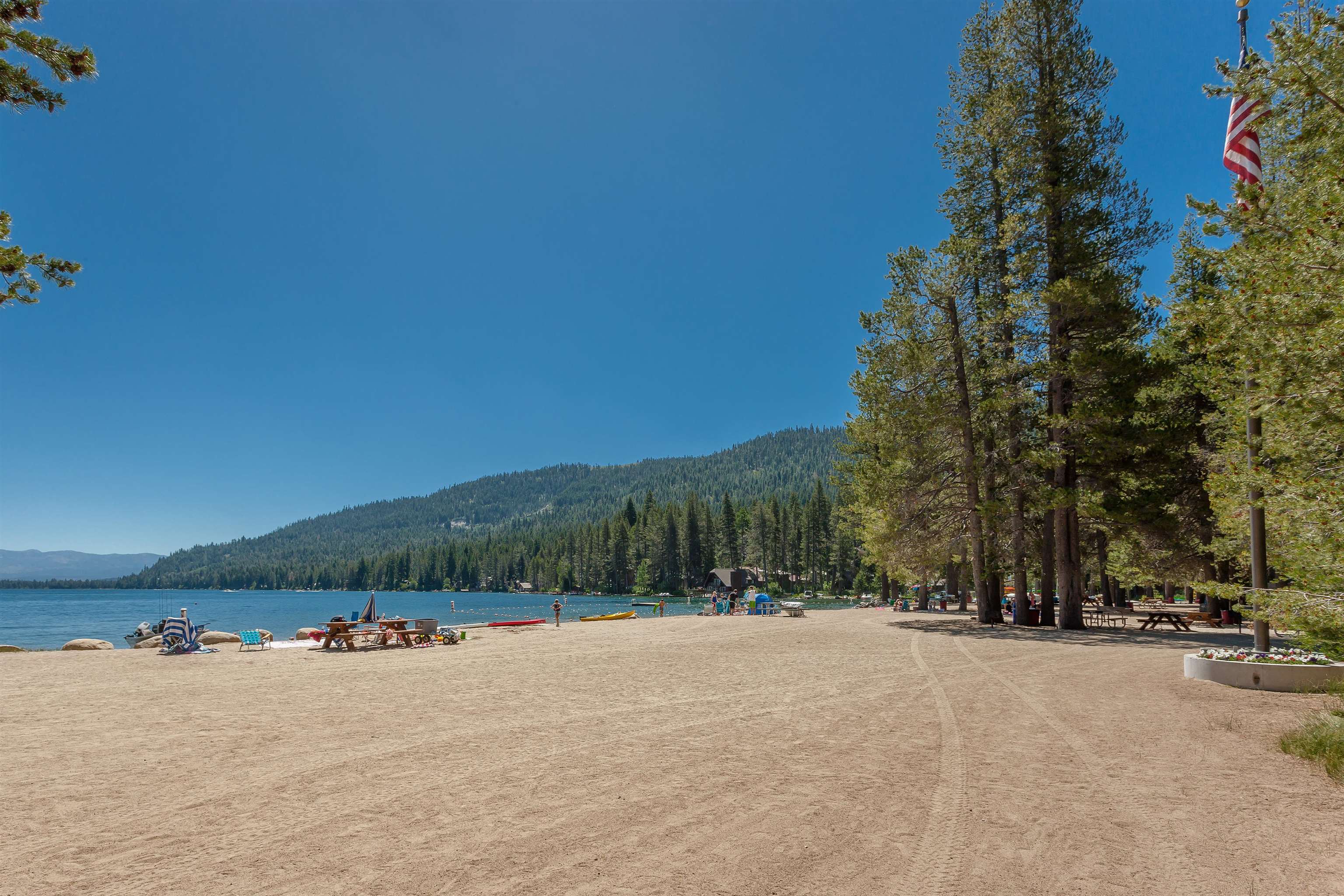 15609 Cottonwood Street, Truckee, CA, 96161