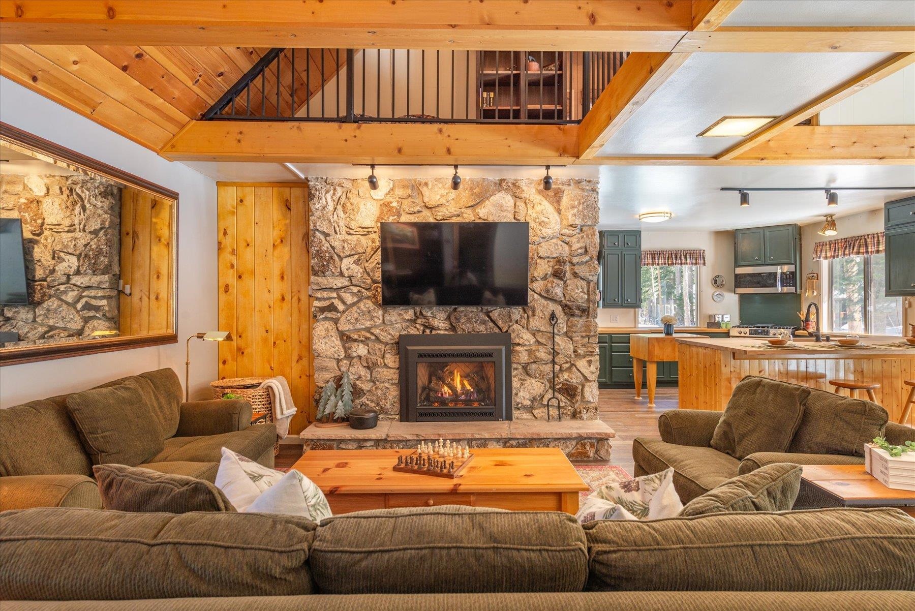 15609 Cottonwood Street, Truckee, CA, 96161