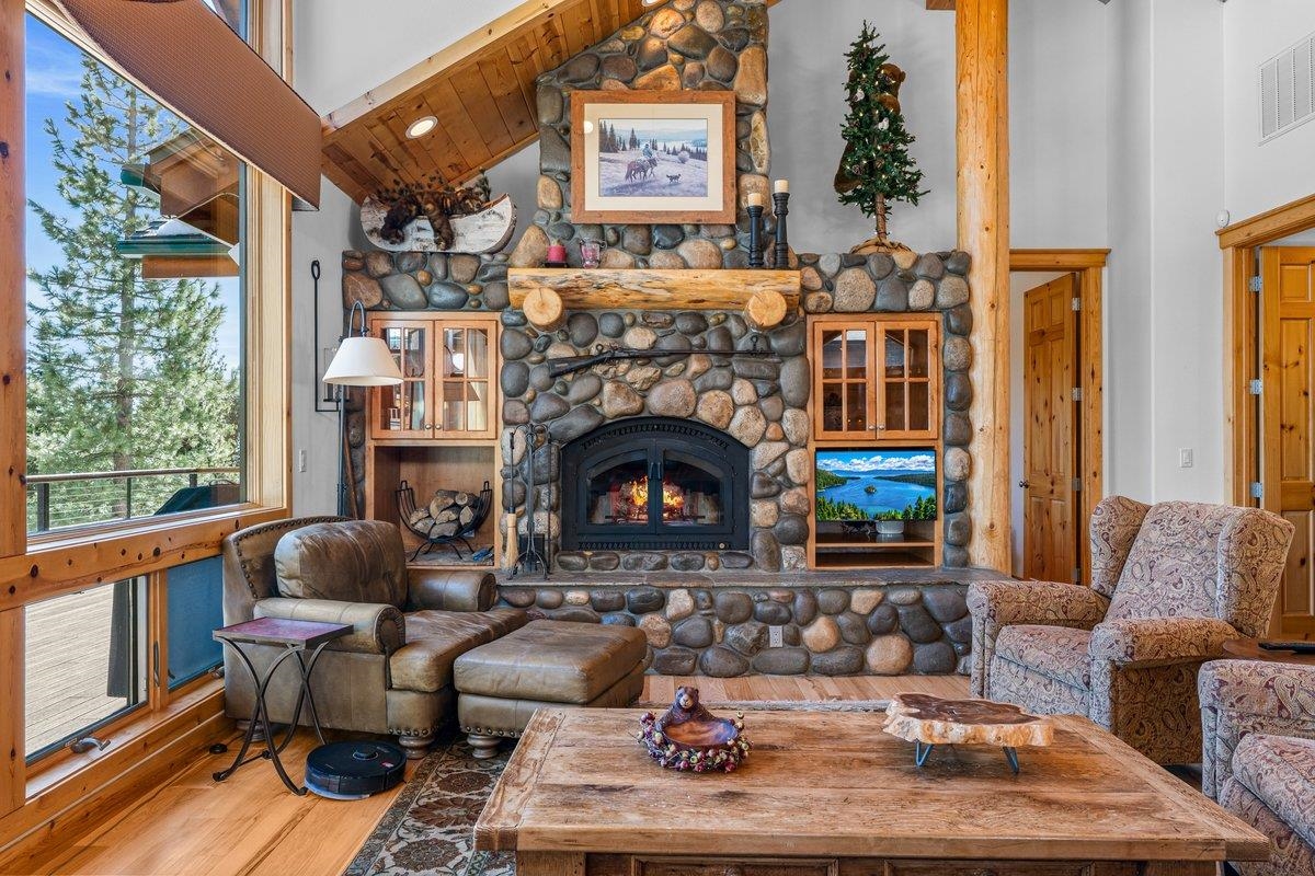 1352 Kings Way, Tahoe Vista, CA, 96148-0000