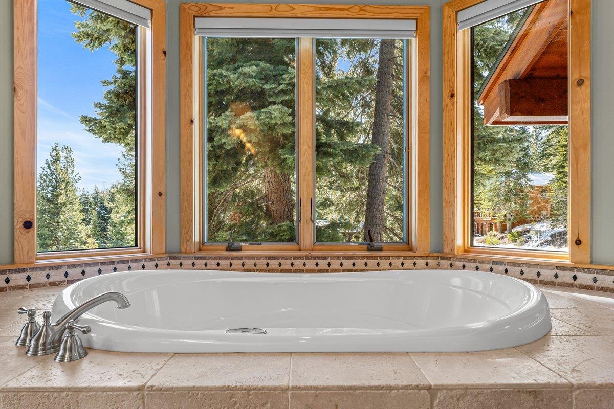 1352 Kings Way, Tahoe Vista, CA, 96148-0000