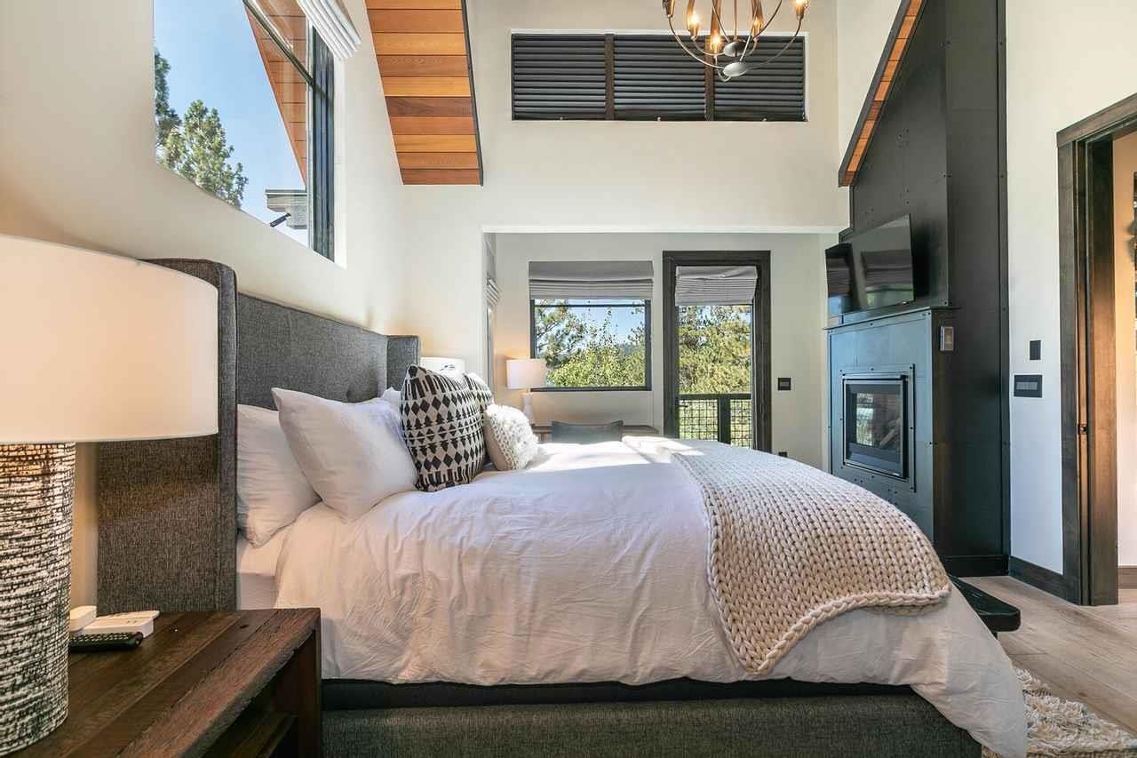 7770 Lahontan Drive, Truckee, CA, 96161