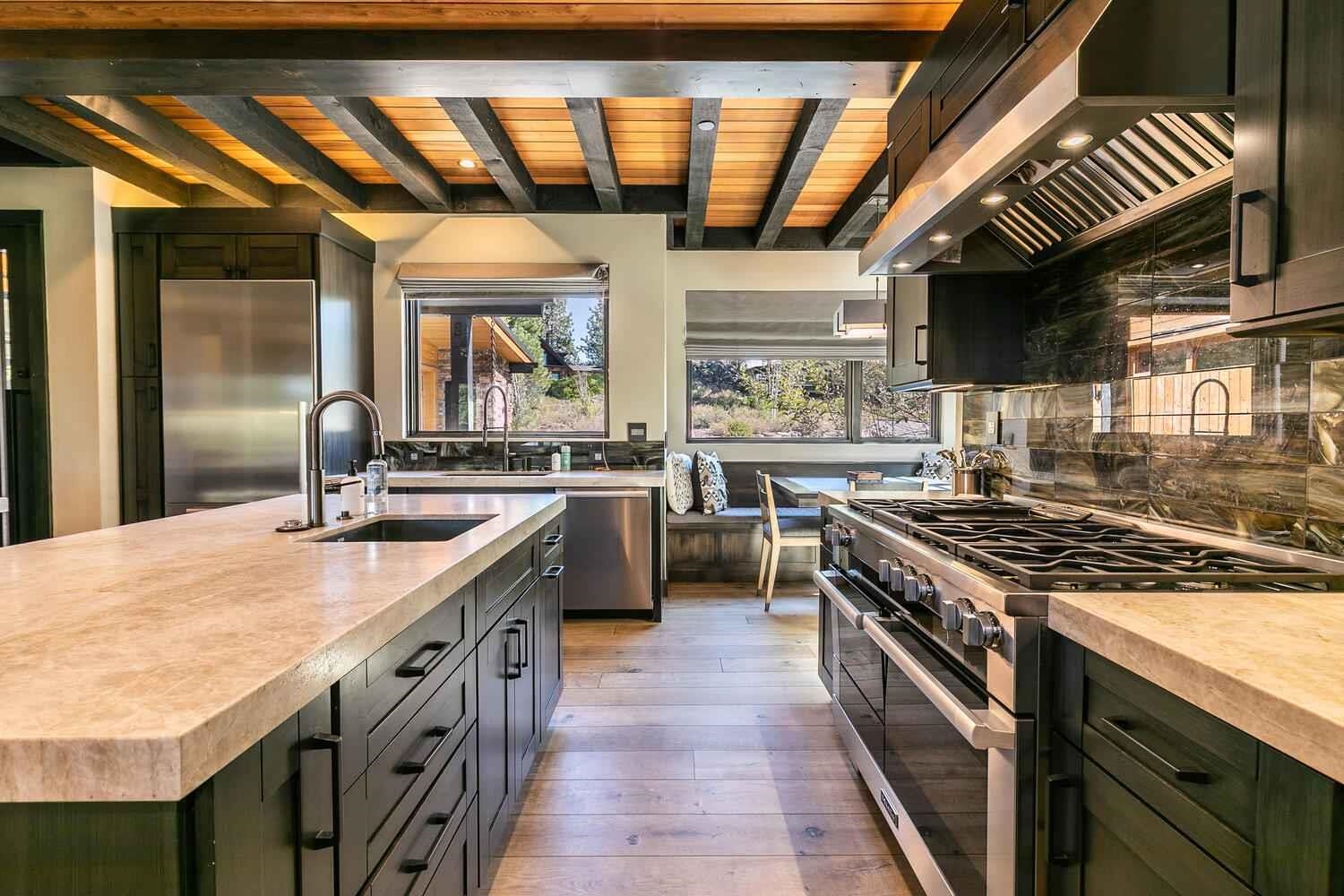 7770 Lahontan Drive, Truckee, CA, 96161