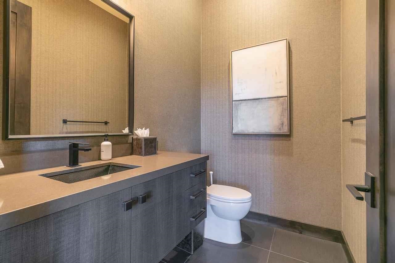 7770 Lahontan Drive, Truckee, CA, 96161