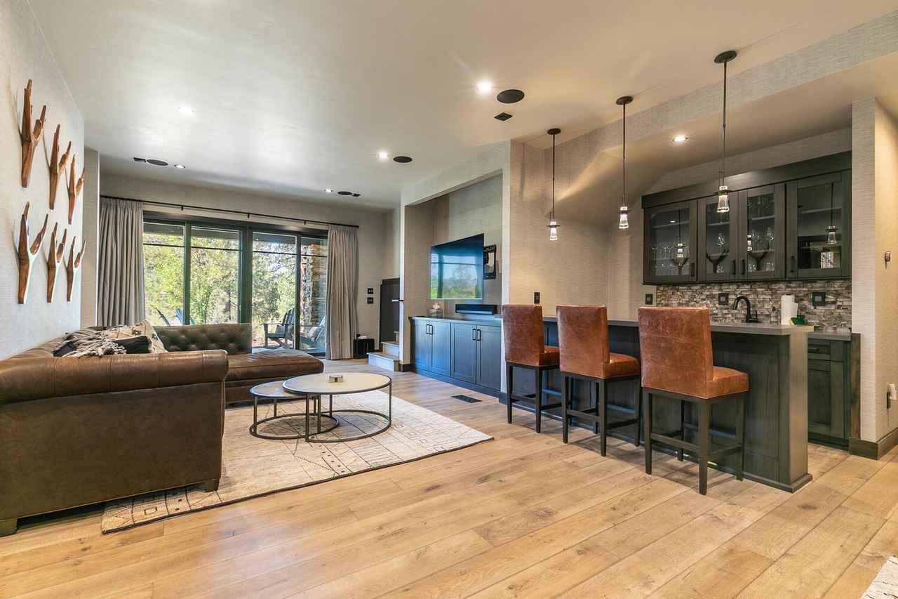 7770 Lahontan Drive, Truckee, CA, 96161