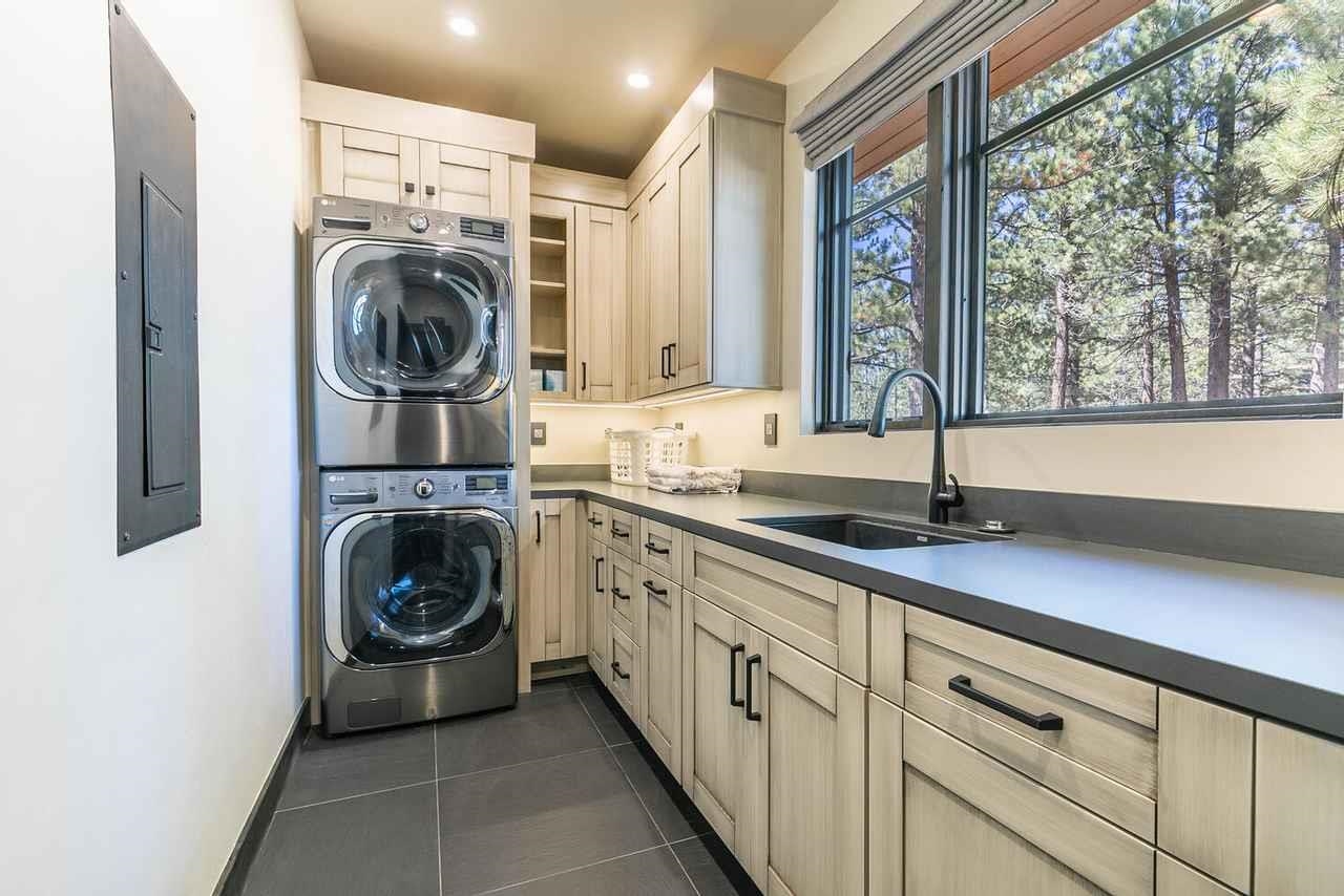 7770 Lahontan Drive, Truckee, CA, 96161