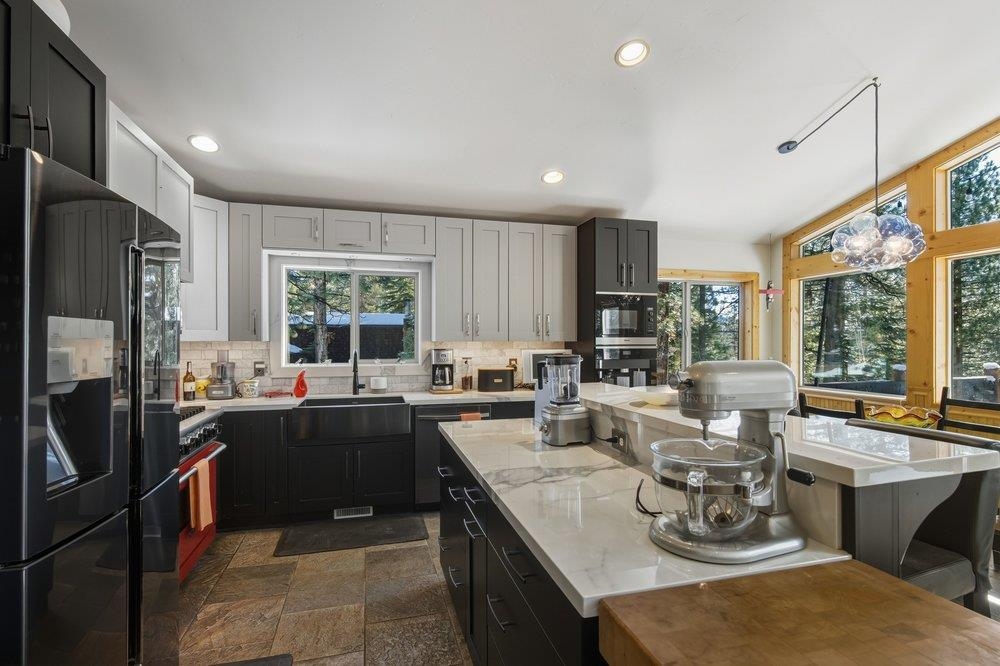 1130 Canterbury Drive, Kings Beach, CA, 96143