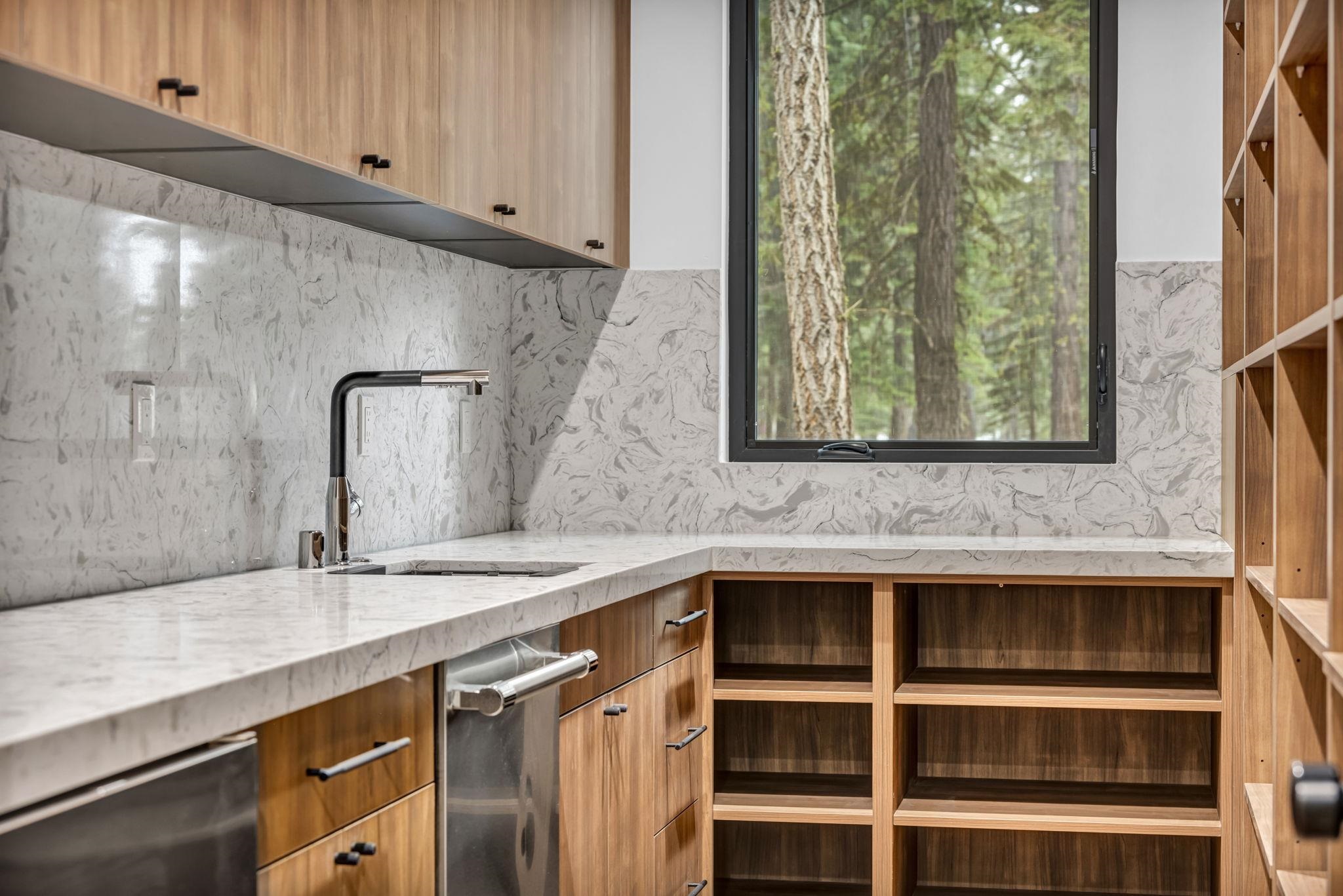 9278 Brae Road, Truckee, CA, 96161