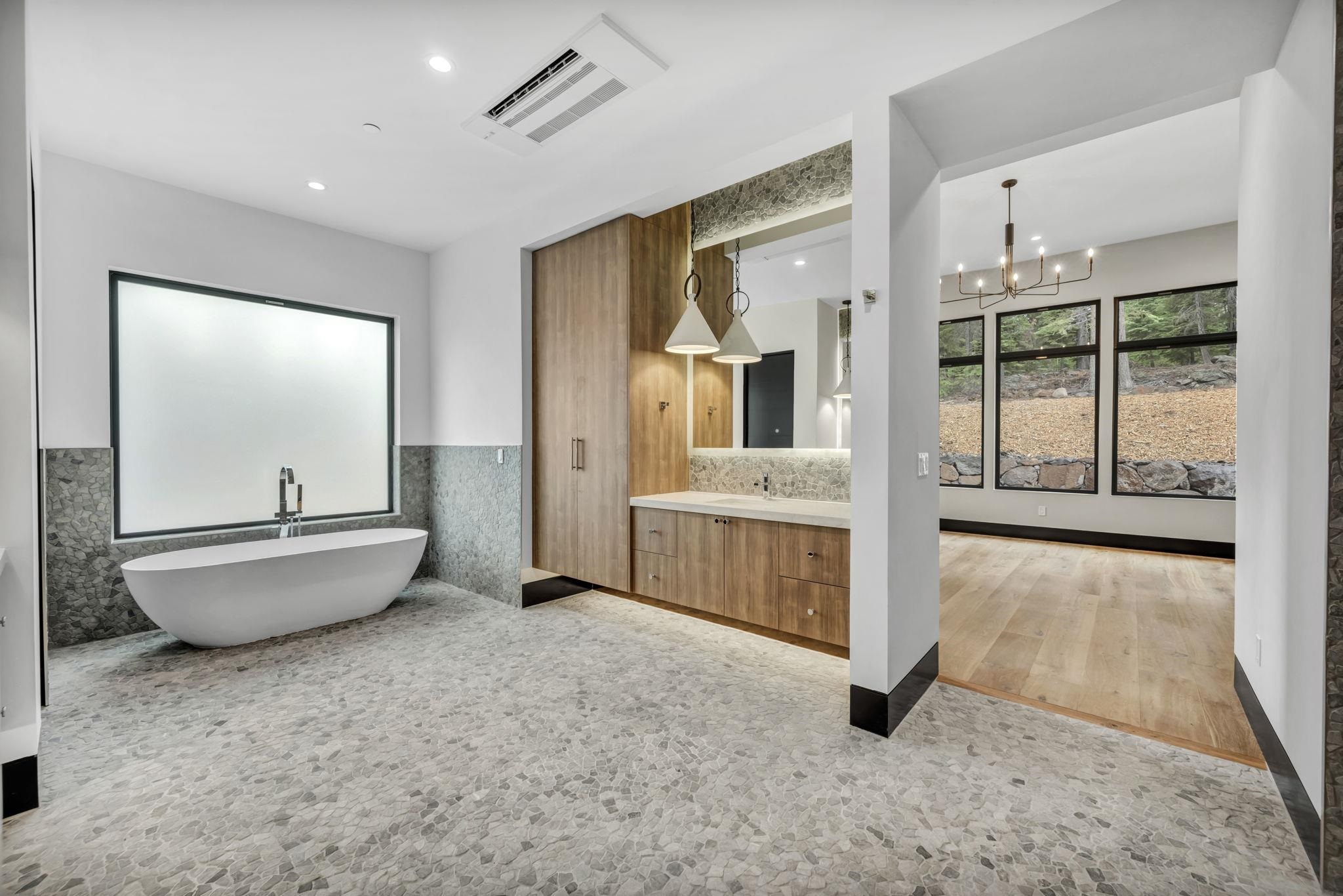 9278 Brae Road, Truckee, CA, 96161