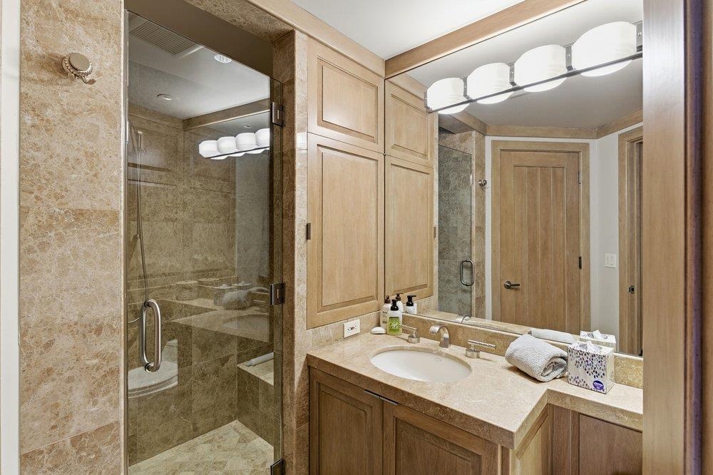 4000 West Lake Boulevard #17