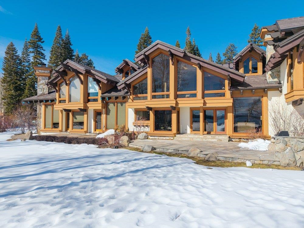 4000 West Lake Boulevard #17