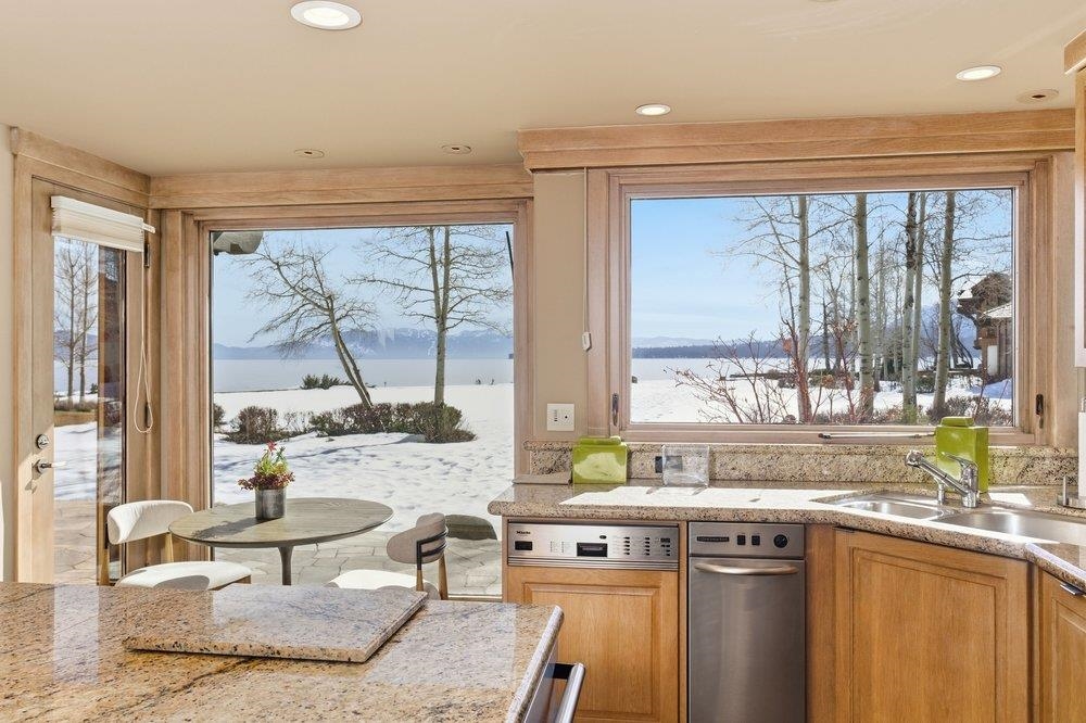4000 West Lake Boulevard #17