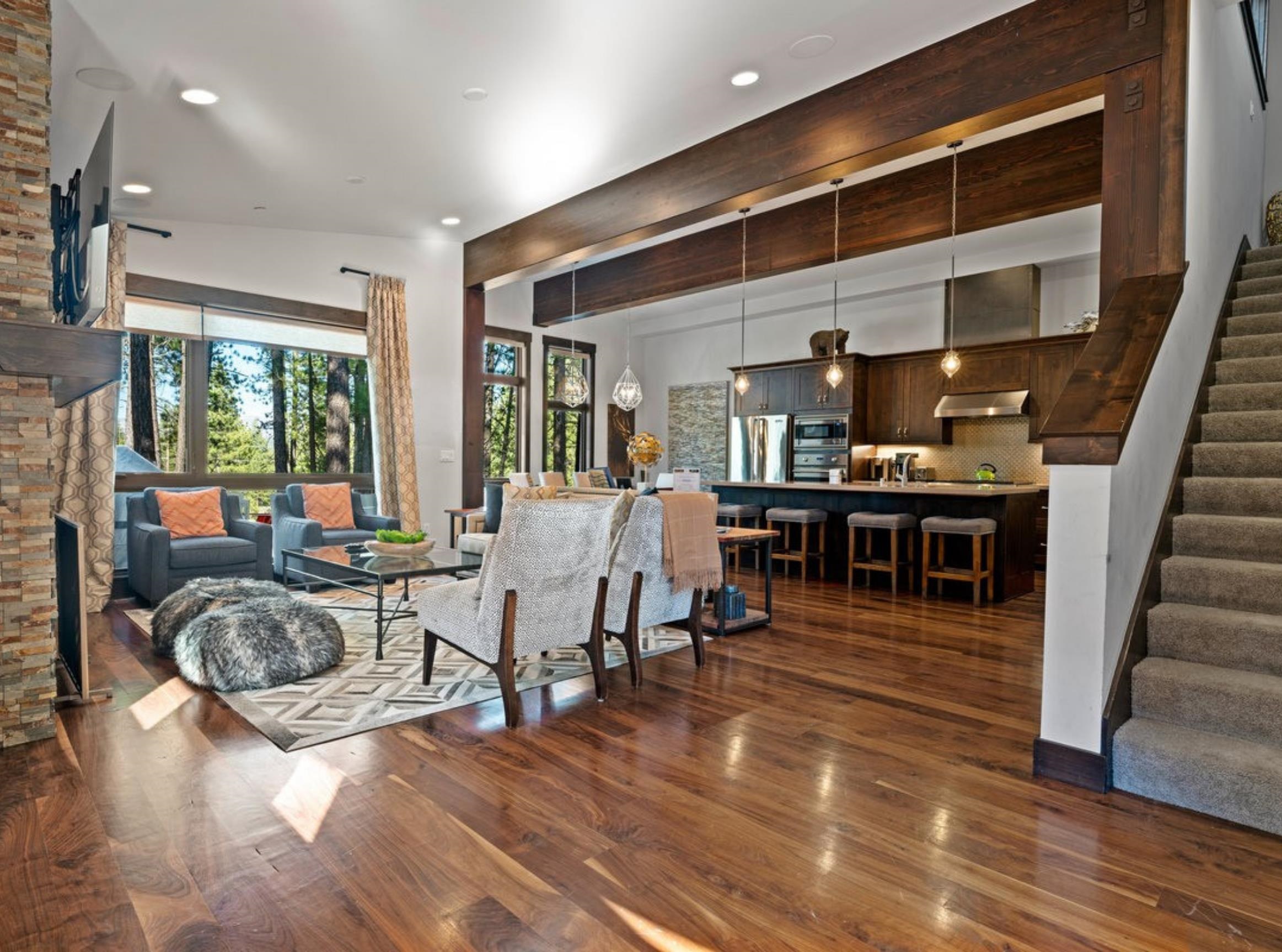 9098 Heartwood Drive