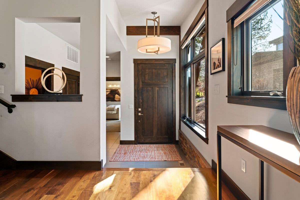 9098 Heartwood Drive, Truckee, CA, 96161