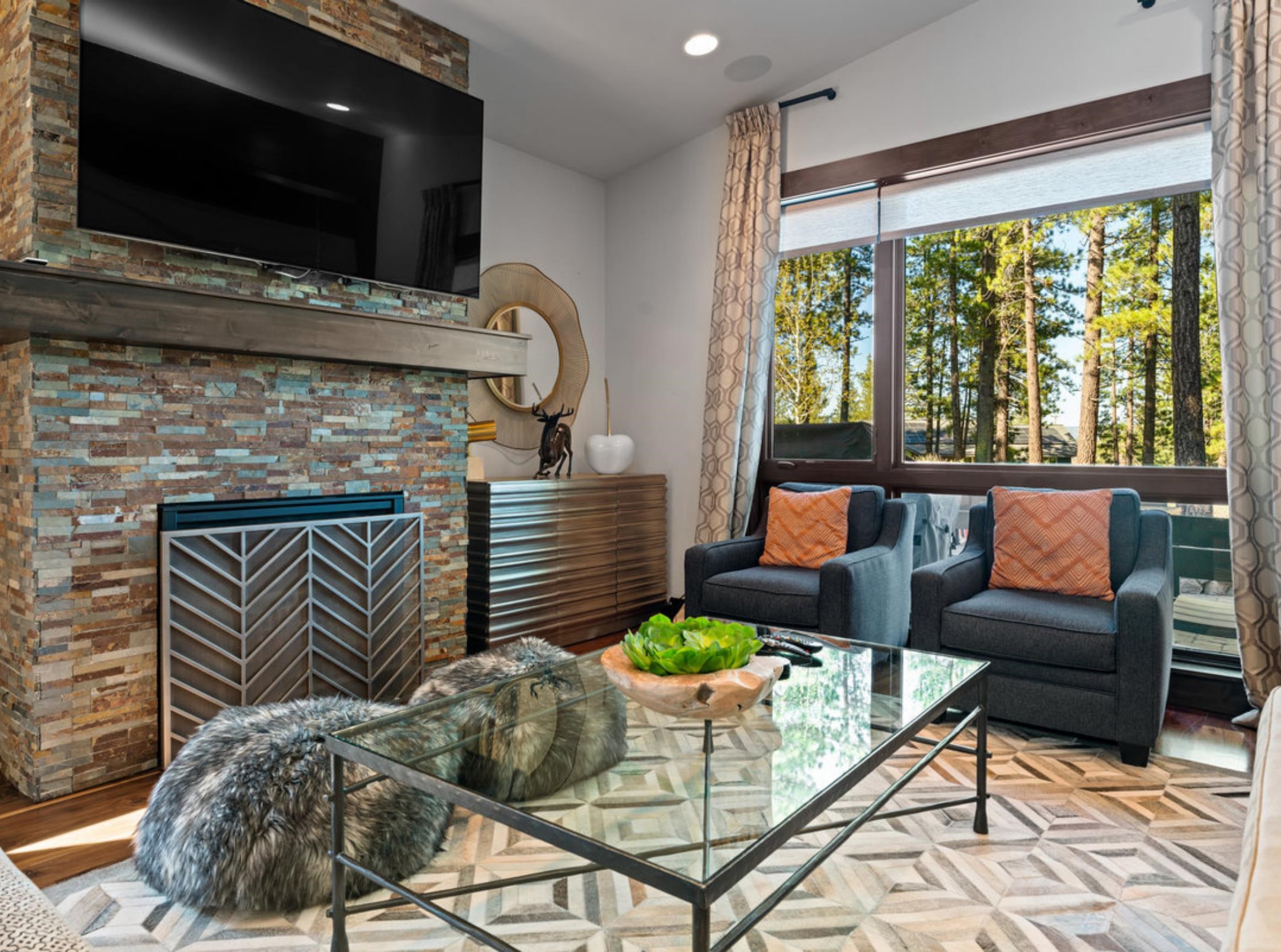 9098 Heartwood Drive