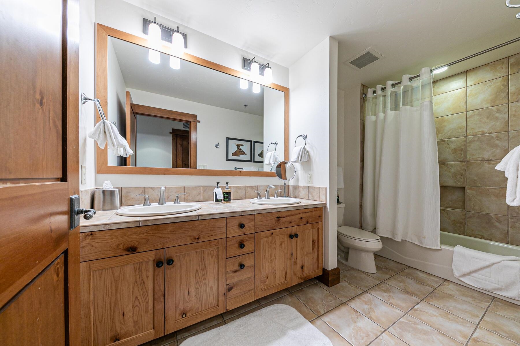 4001 Northstar Drive UNIT 209, Truckee, CA, 96161