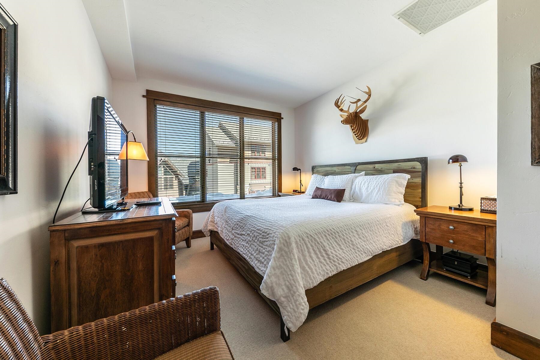 4001 Northstar Drive UNIT 209, Truckee, CA, 96161