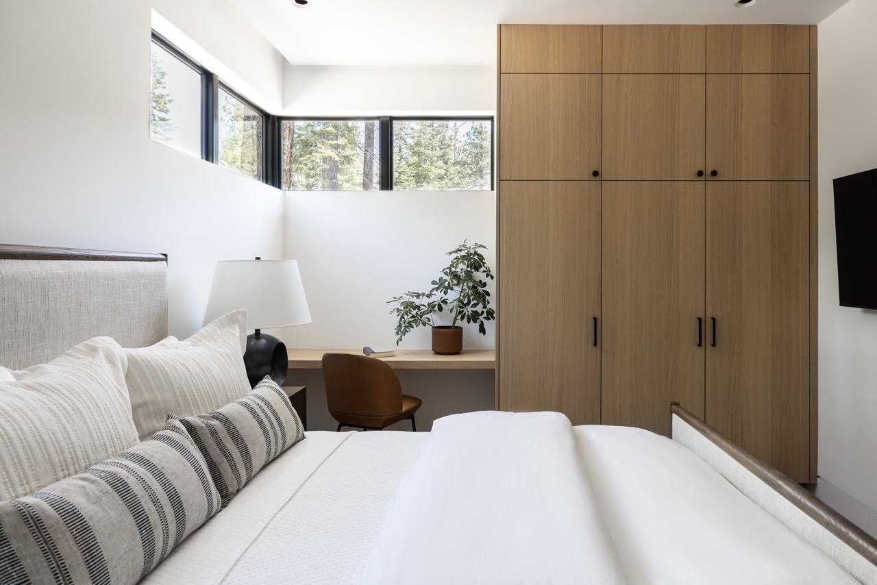 323 Creeks End Court UNIT 2, Olympic Valley, CA, 96146