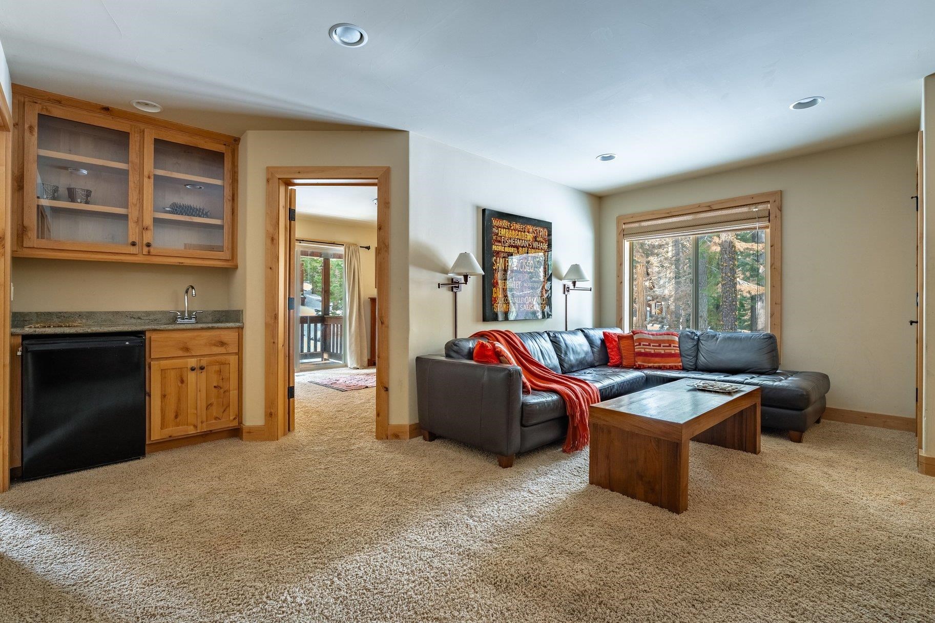 7282 9th Avenue, Tahoma, CA, 96142-111