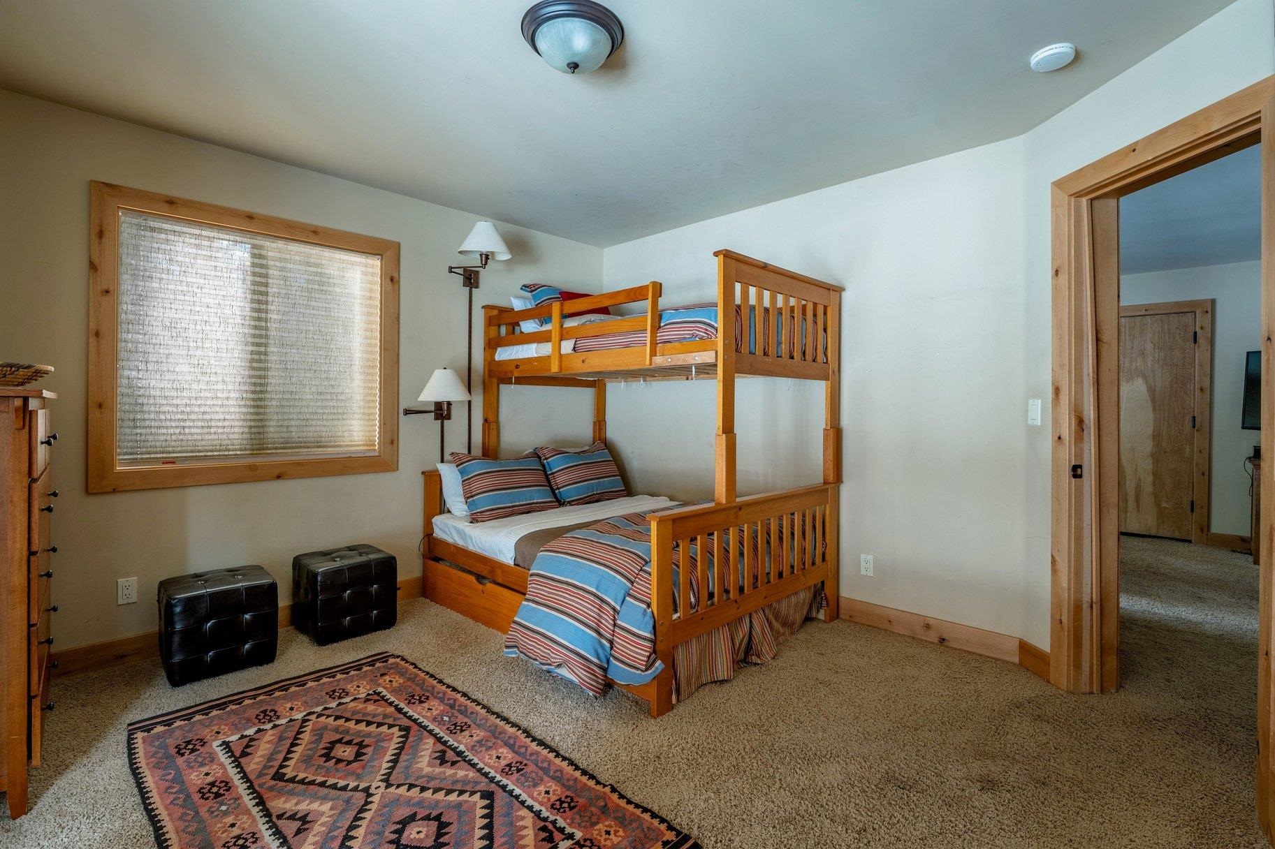 7282 9th Avenue, Tahoma, CA, 96142-111