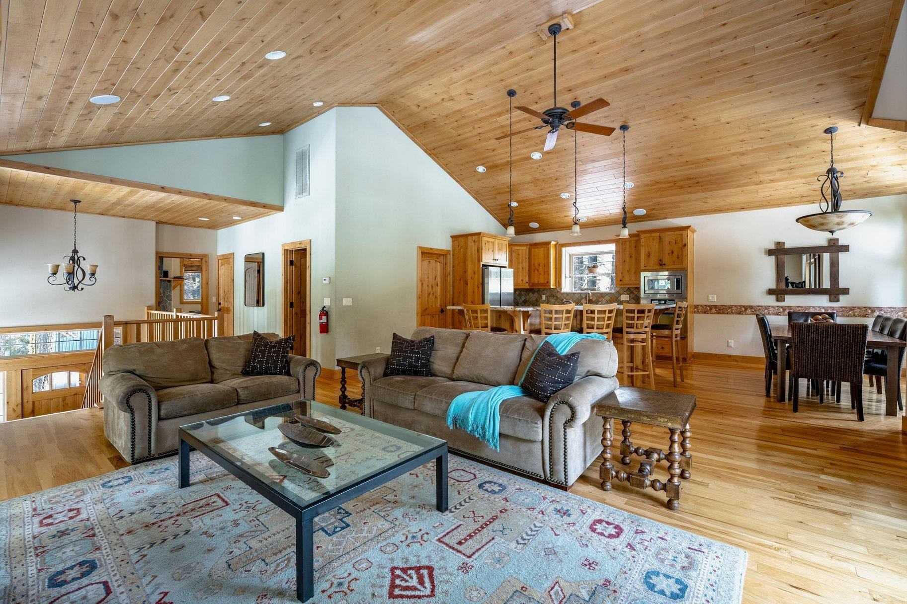 7282 9th Avenue, Tahoma, CA, 96142-111