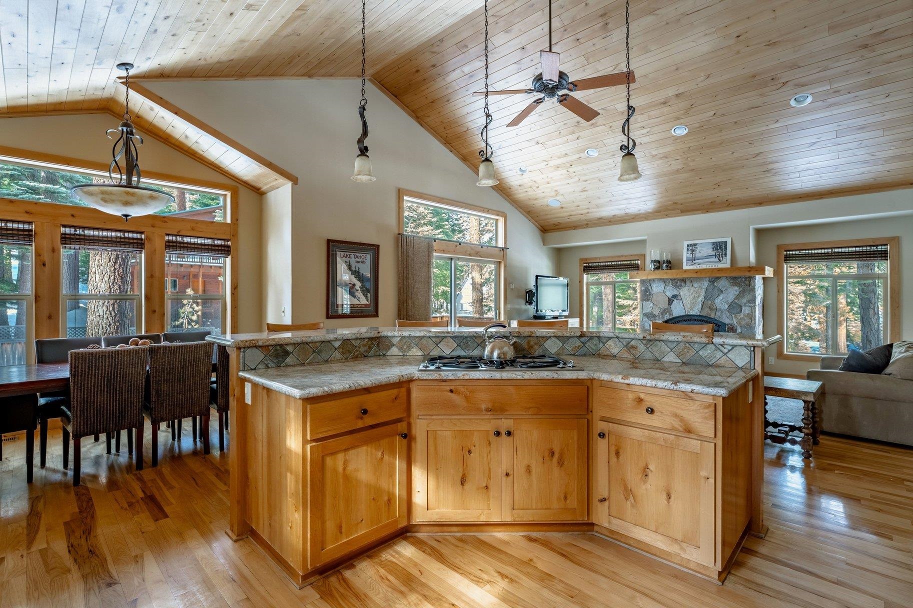 7282 9th Avenue, Tahoma, CA, 96142-111