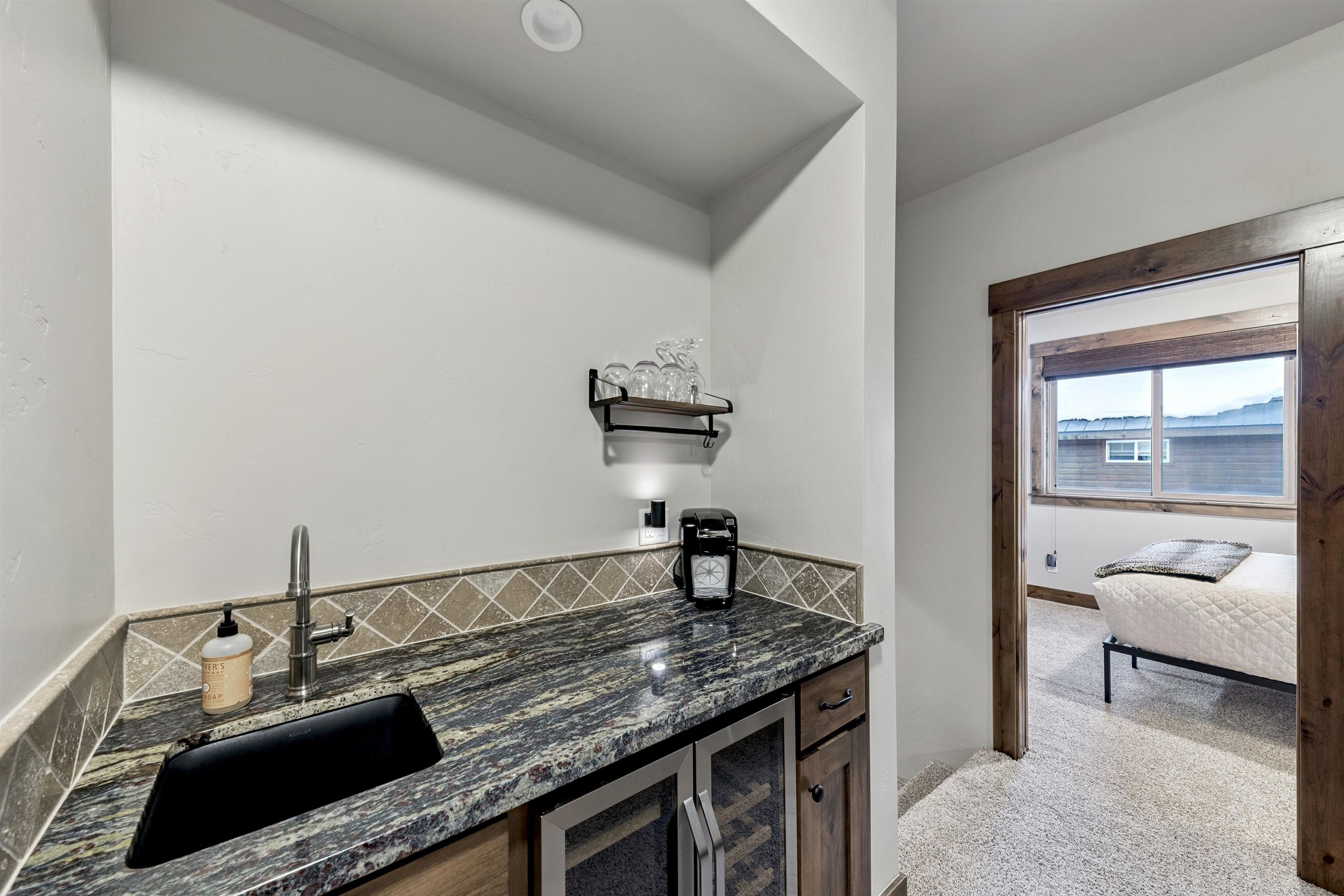 10935 Skislope Way, Truckee, CA, 96161