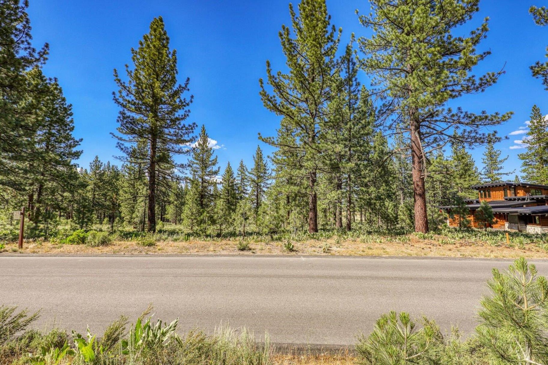 7445 Lahontan Drive, Truckee, CA, 96161