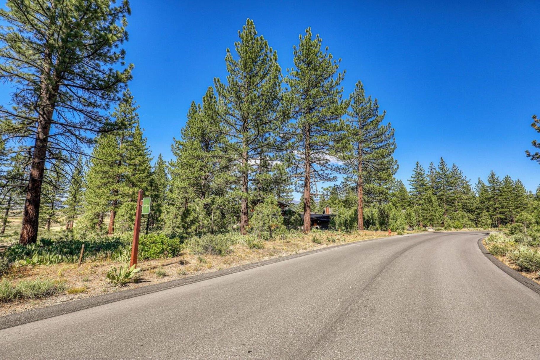 7445 Lahontan Drive, Truckee, CA, 96161