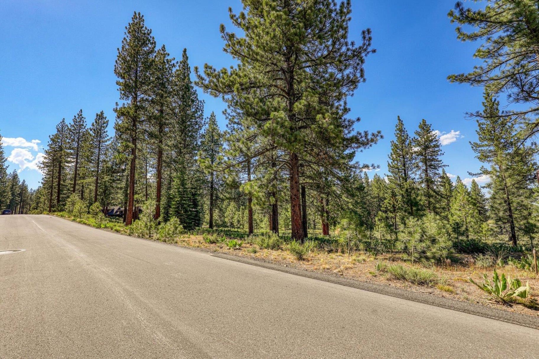 7455 Lahontan Drive, Truckee, CA, 96161