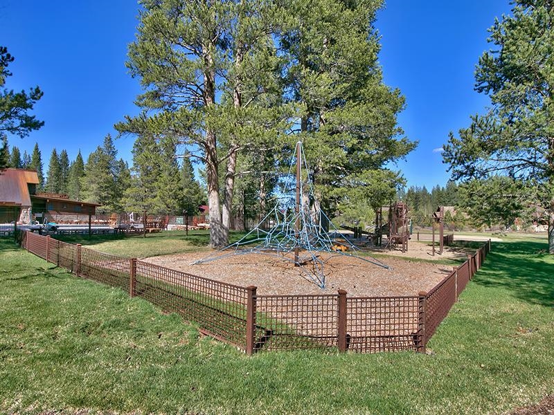 7455 Lahontan Drive, Truckee, CA, 96161