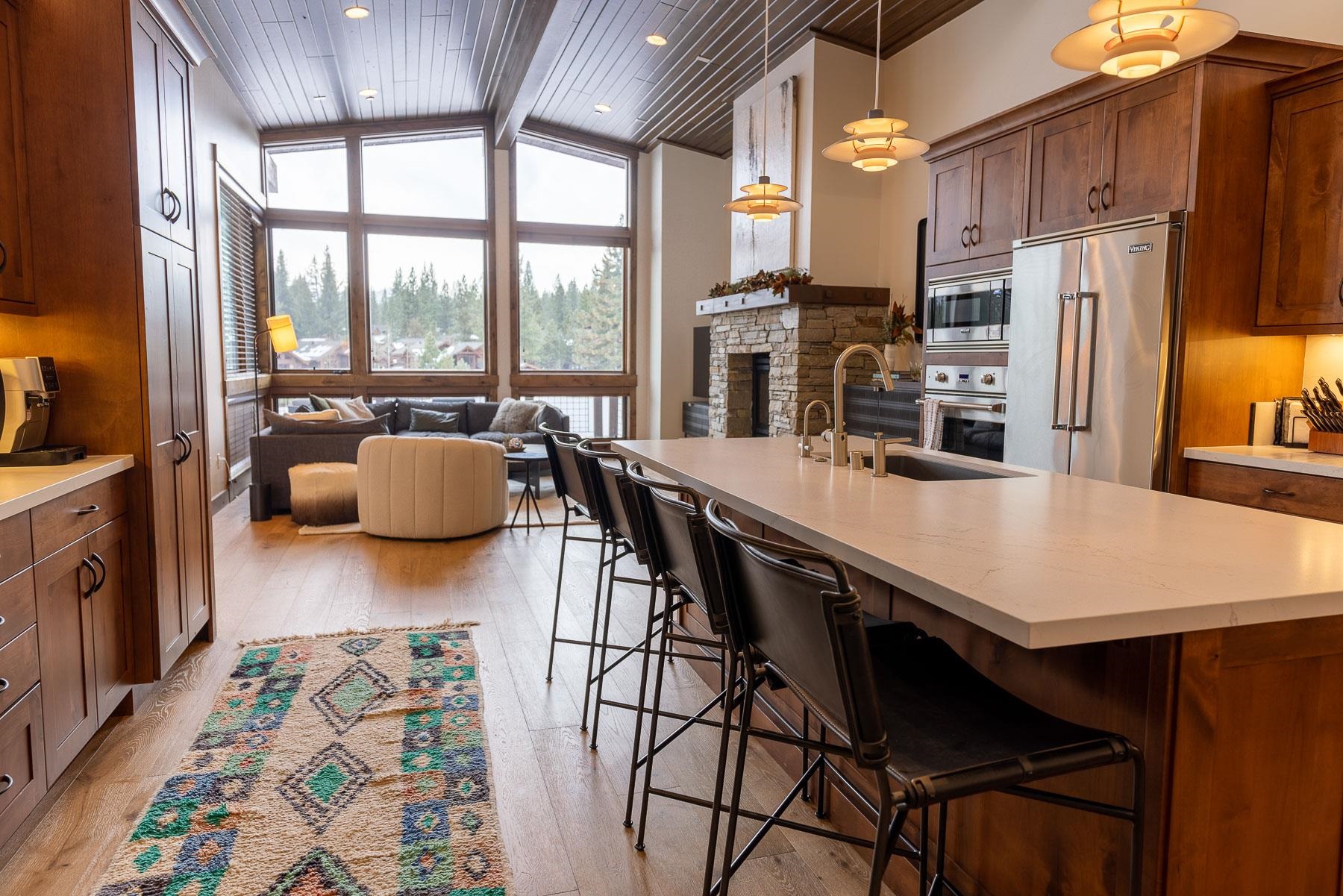 9113 Heartwood Drive, Truckee, CA, 96161