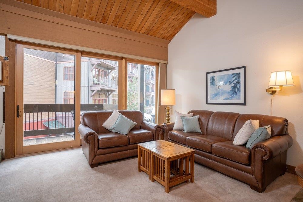 2000 North Village Drive #316