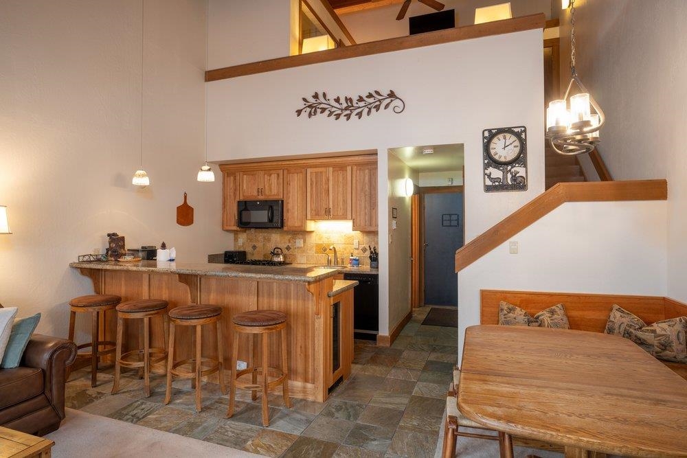 2000 North Village Drive #316