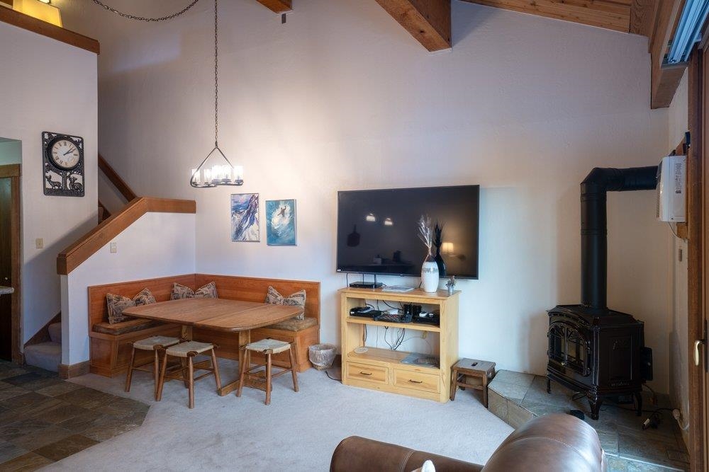 2000 North Village Drive #316