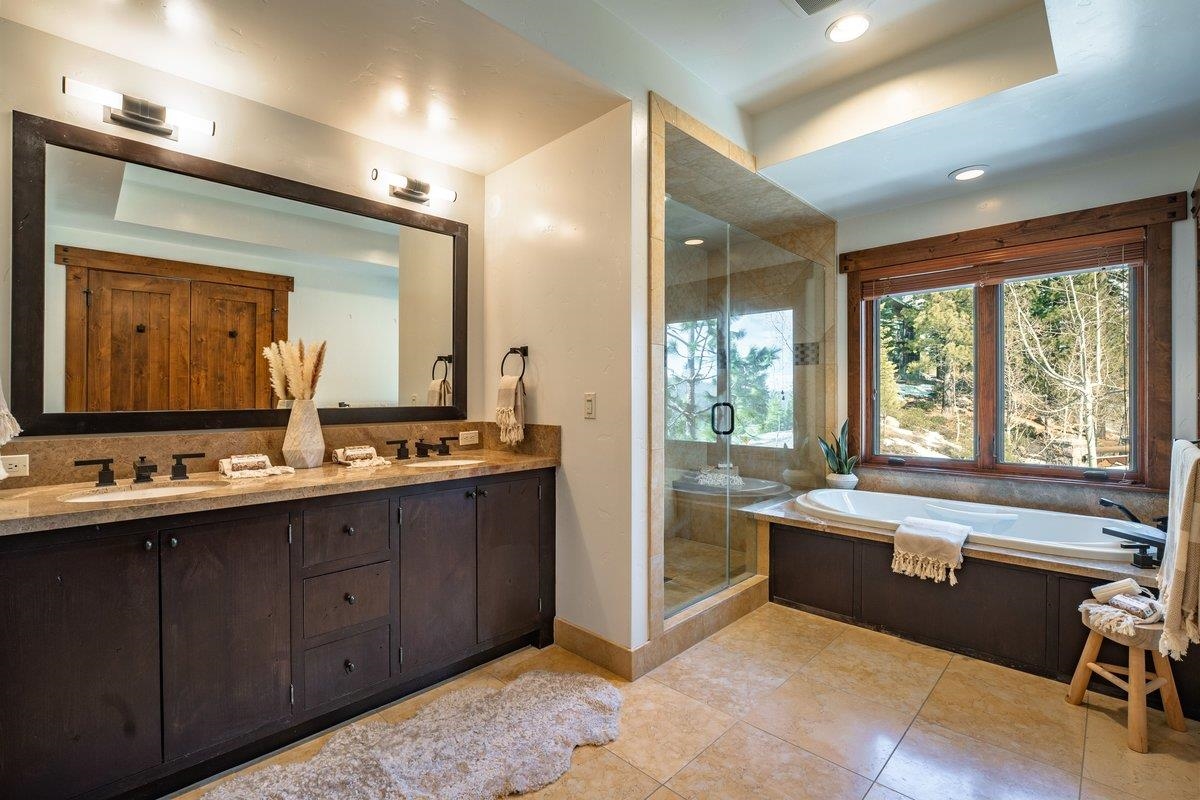 7401 Larkspur Lane, Truckee, CA, 96161