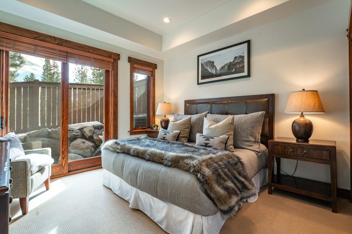 7401 Larkspur Lane, Truckee, CA, 96161