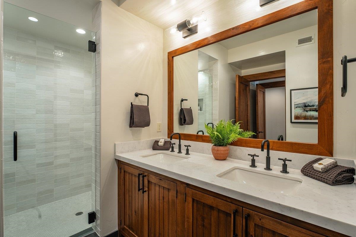 7401 Larkspur Lane, Truckee, CA, 96161