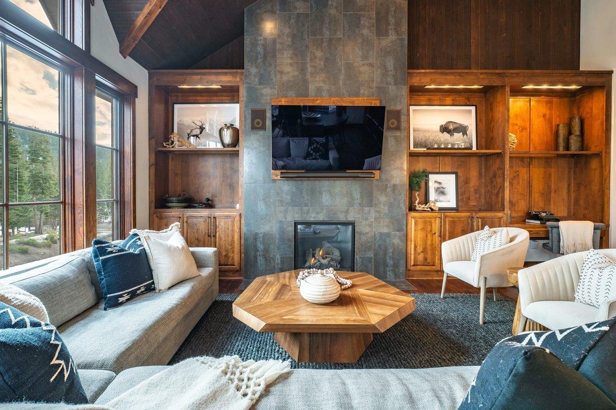 7401 Larkspur Lane, Truckee, CA, 96161