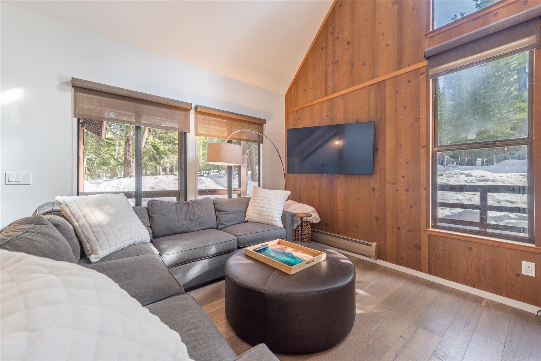 15310 Northwoods Boulevard