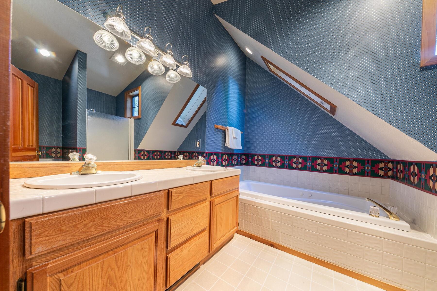 725 Conifer, Truckee, CA, 96160