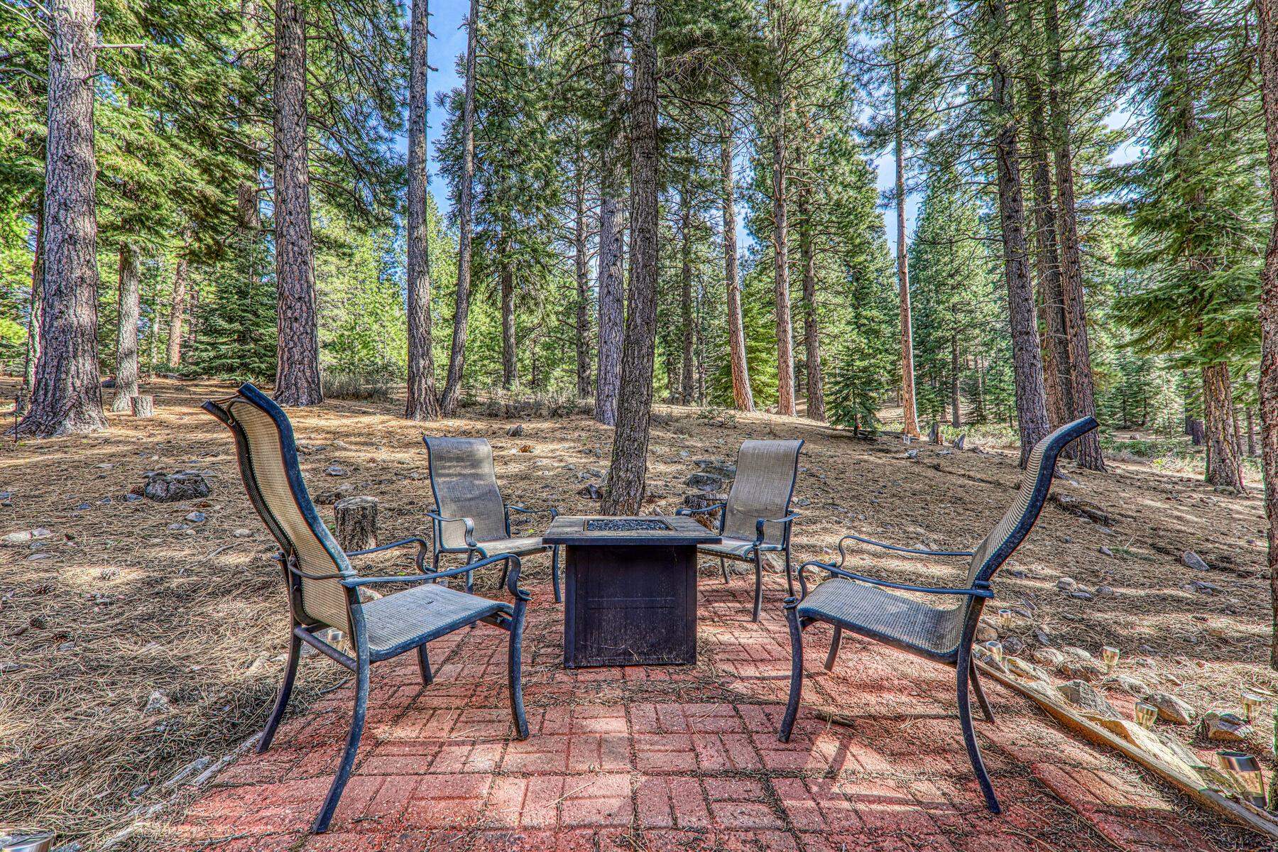 725 Conifer, Truckee, CA, 96160