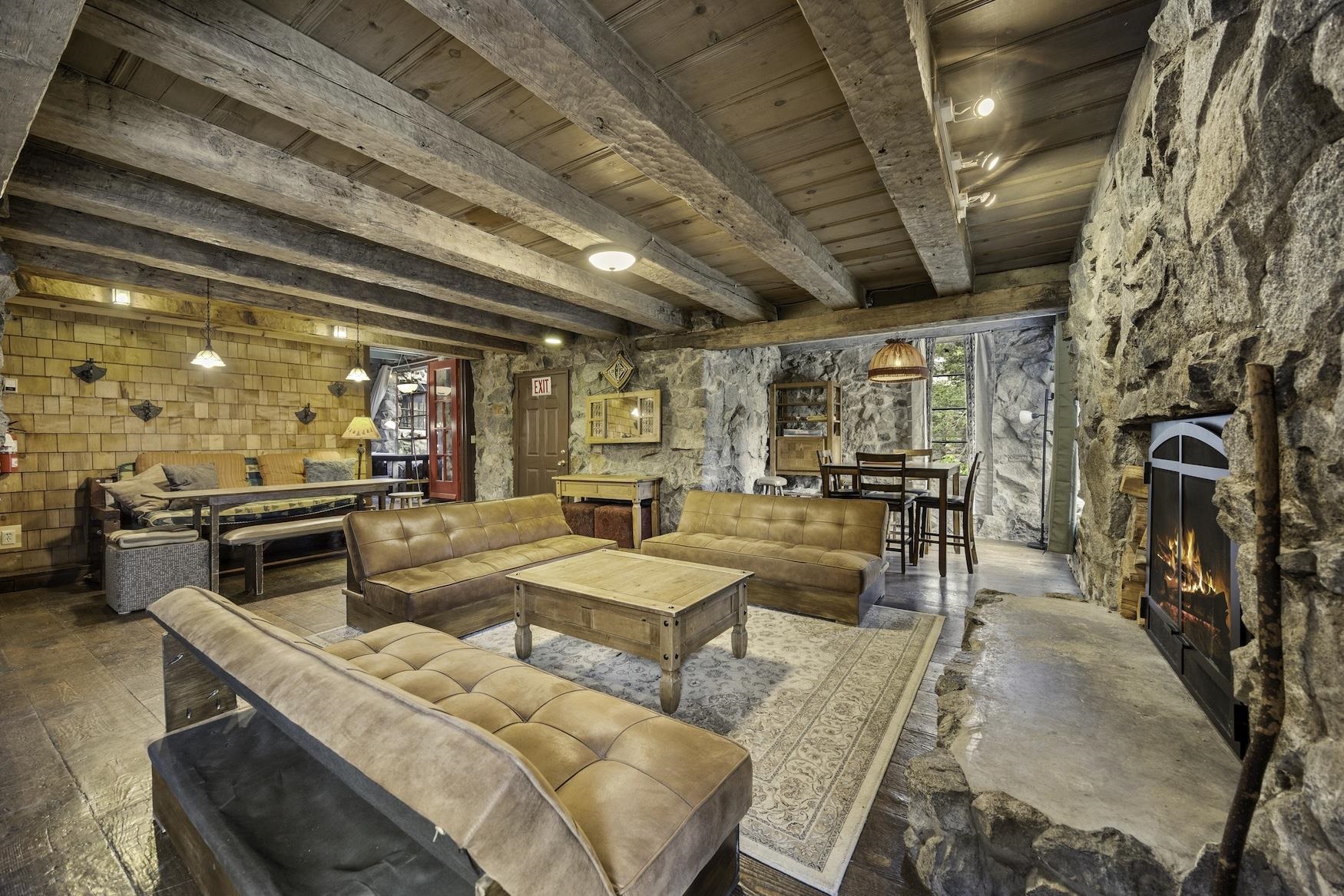 10111 Bunny Hill Road, Soda Springs, CA, 95728