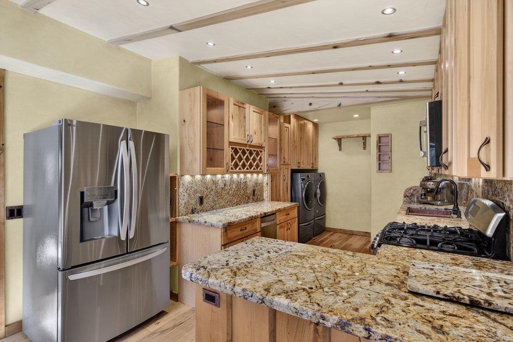 804 North Shore Boulevard