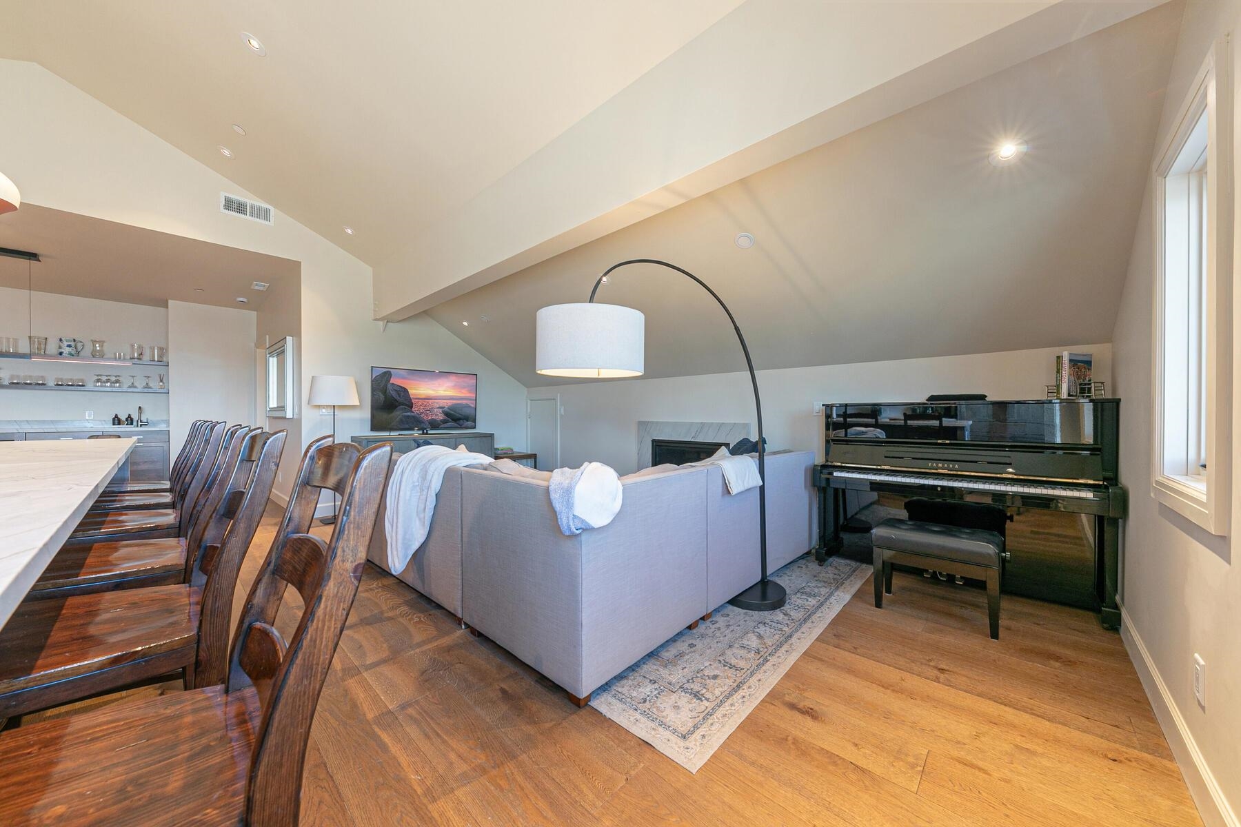 12313 Soaring Way UNIT 3D, Truckee, CA, 96161