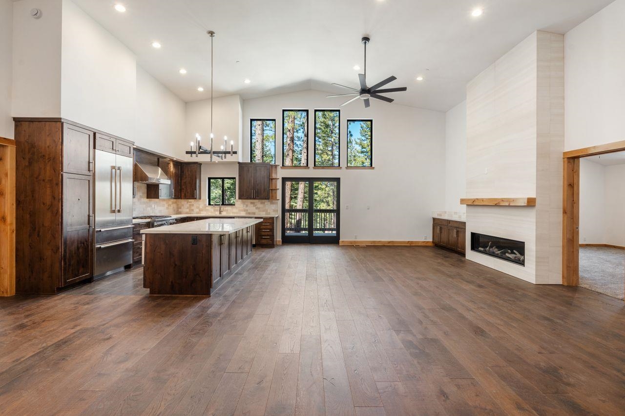 15664 Sherwood Drive