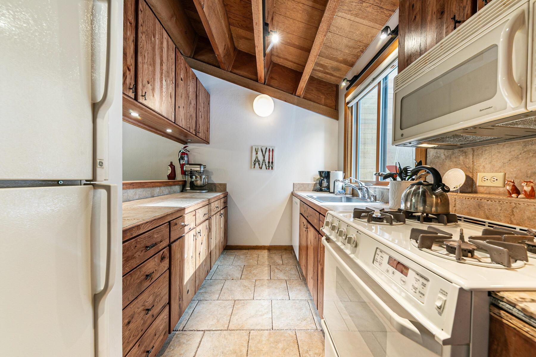 5030 Gold Bend, Truckee, CA, 96161